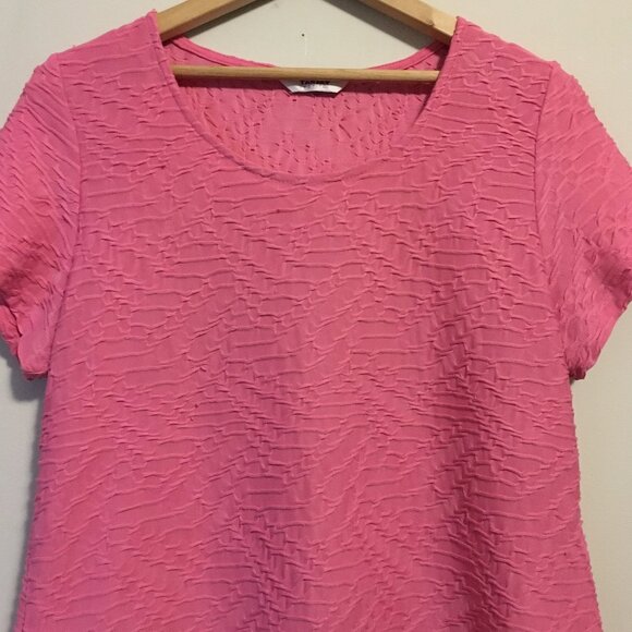 90s Bubblegum Pink Fabric Weave Short Tee - Picture 3 of 16